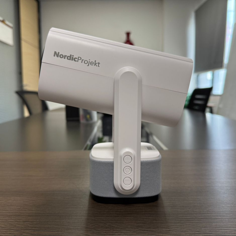 NordicDisplay Go | Batteri-projektor m. Smart-TV og højttalere